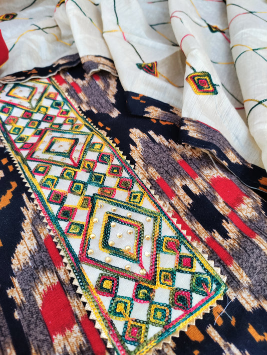 Navrang Black Grey Ikkat Print with Thread Embroidery Patch Cotton Linen Suit Set